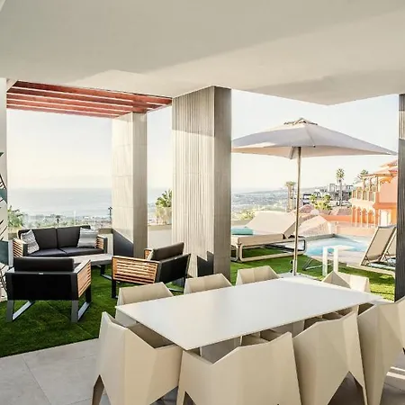 Villa Felicity Panoramic Seaviews *