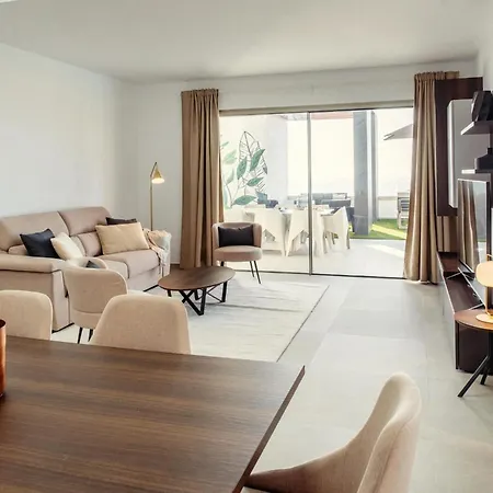 Felicity Panoramic Seaviews Villa *