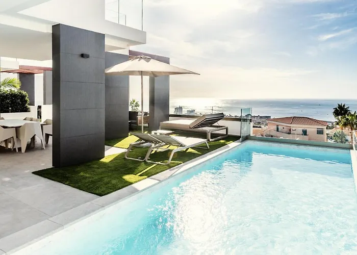 Felicity וילה אדחה